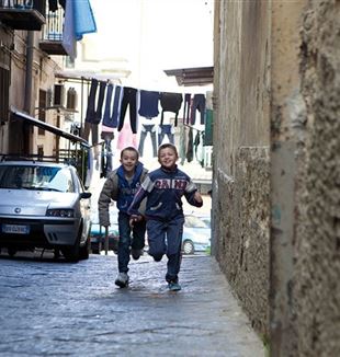 Des enfants à Spaccanapoli, où les Petites sœurs œuvrent (photo : Stefania Malapelle)