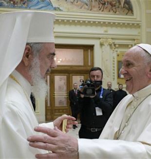 Le Pape avec le Patriarche orthodoxe Daniel