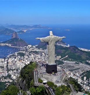 La statue du Christ Rédempteur sur le Corcovado à Rio de Janeiro