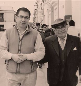 Juvenal Ñique Rios et son fils Oscar