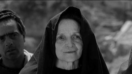 Susanna Pasolini, mère du réalisateur, interprète Marie, la mère de Jésus