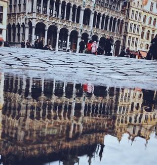 Bruxelles, Grand Place (Photo Unsplash/Alex Vasey)