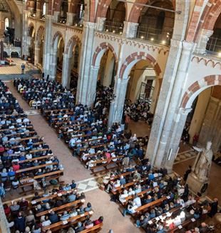 Don Giussani, l'ouverture de la Phase de témoignage de la cause de béatification. Milan, Basilique de Sant'Ambrogio, 9 mai 2024 (Pino Franchino/Fraternité CL)