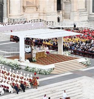 Messe de réouverture du Synode des évêques (Photo Ansa)